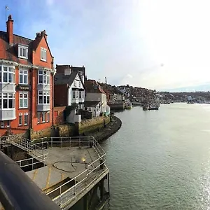The Dolphin 3*, Whitby United Kingdom